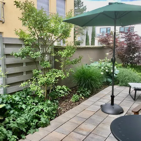 Weinreisedomizil Mit Eigenem Garten Und Parkplatz 아파트