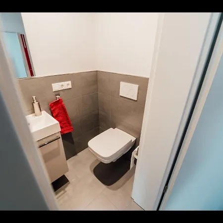 Apartament Weinreisedomizil Mit Eigenem Garten Und Parkplatz