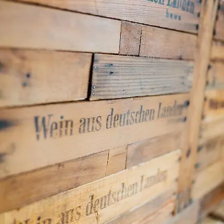 Weinreisedomizil Mit Eigenem Garten Und Parkplatz Apartament Deidesheim