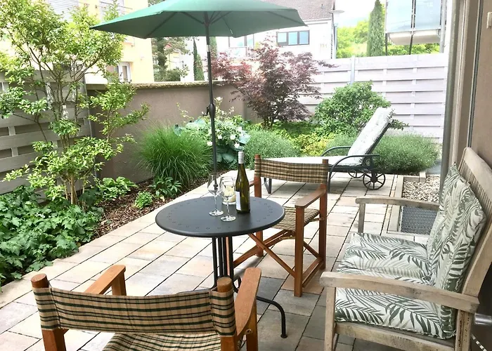 Weinreisedomizil Mit Eigenem Garten Und Parkplatz * Deidesheim