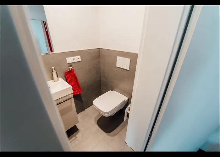 Apartamento Weinreisedomizil Mit Eigenem Garten Und Parkplatz