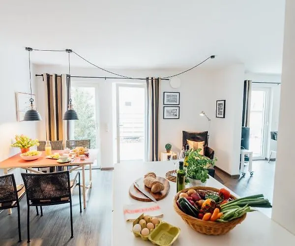 Weinreisedomizil Mit Eigenem Garten Und Parkplatz *