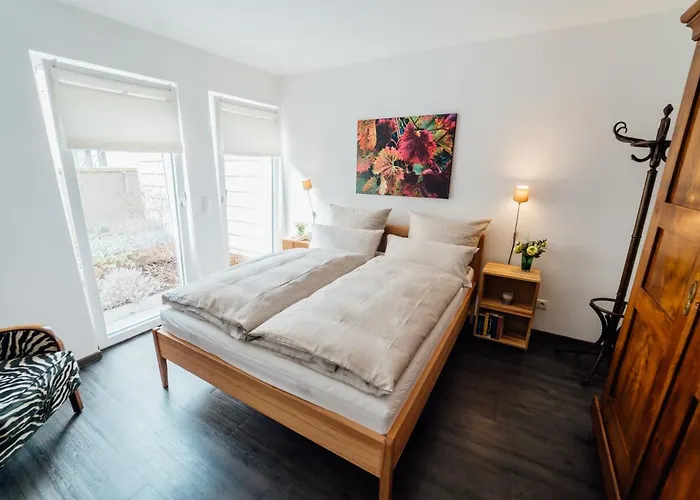 公寓 Weinreisedomizil Mit Eigenem Garten Und Parkplatz *