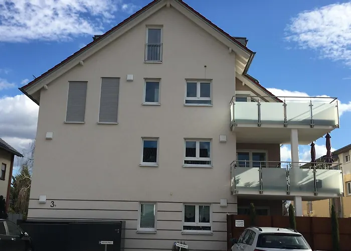 Weinreisedomizil Mit Eigenem Garten Und Parkplatz *