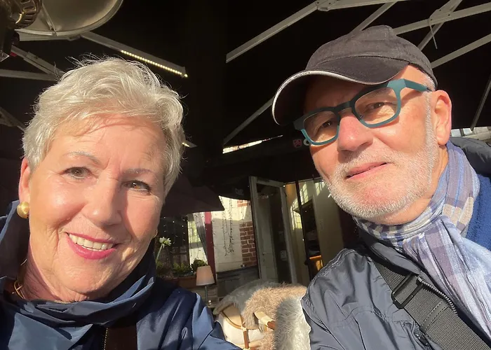 公寓 Weinreisedomizil Mit Eigenem Garten Und Parkplatz *